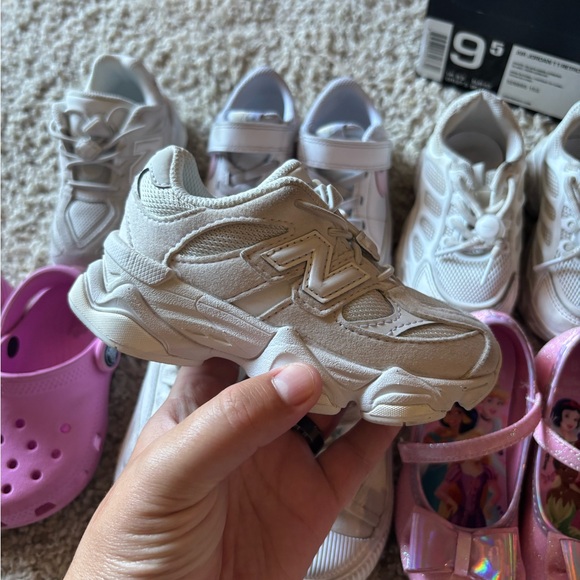 New Balance sneakers bundle - Picture 1 of 11